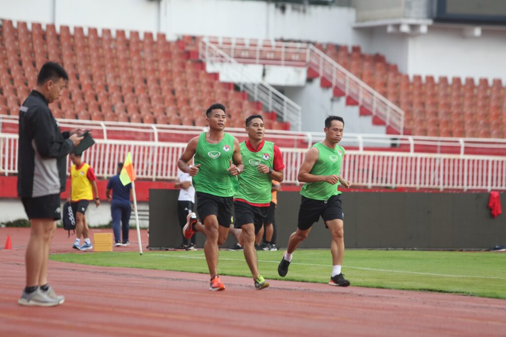 100% Trọng tài và Trợ lý Trọng tài vượt qua bài kiểm tra thể lực