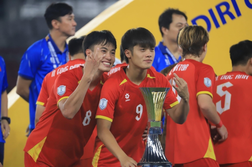 CHÍNH THỨC: Đội trưởng U22 Việt Nam lỡ hẹn SEA Games