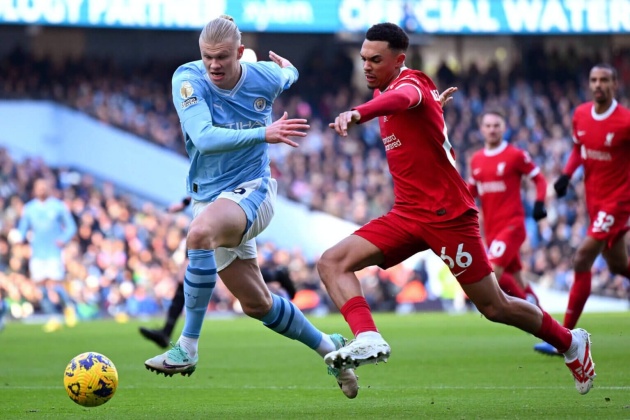 Hai lý do cho thấy Real không nên chiêu mộ Alexander-Arnold