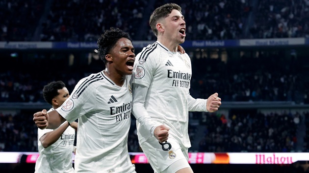 Những dấu hỏi lớn sau trận đại thắng của Real Madrid