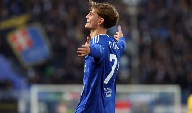 Real Madrid quyết giữ Nico Paz bất chấp áp lực từ Como