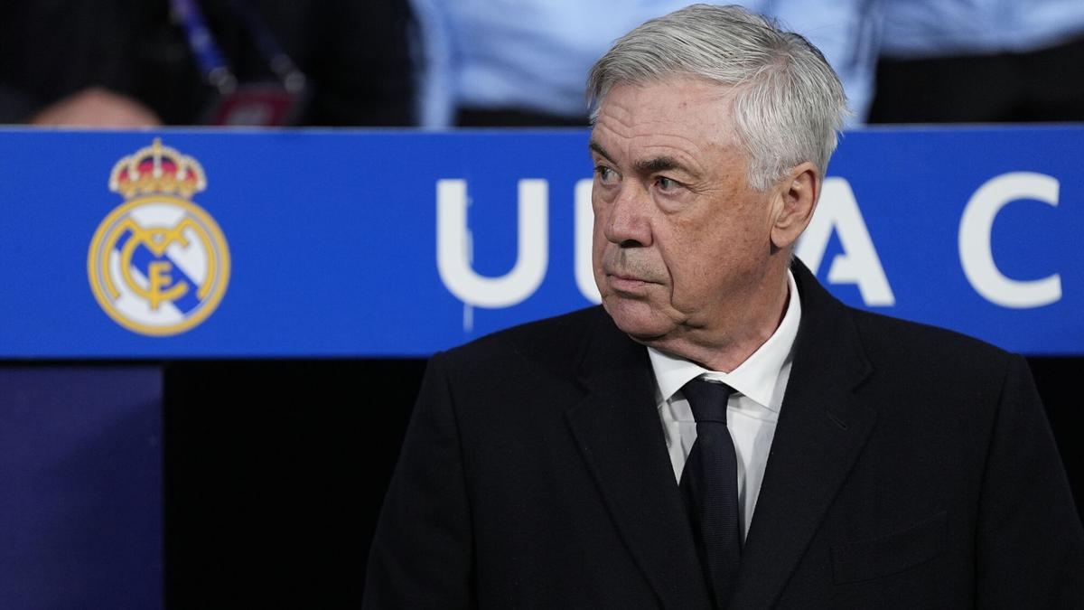 Thua đậm Arsenal, NHM Real Madrid gửi thông điệp đến Ancelotti