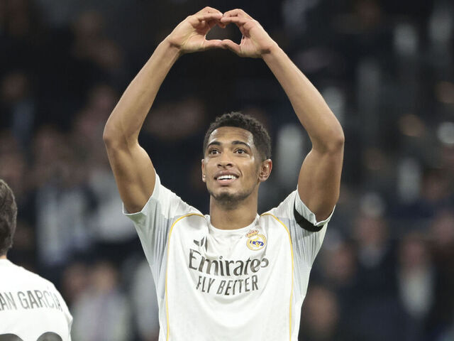 Bellingham nhận định việc CĐV Real la ó là vô ích