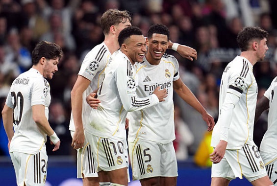 Mbappe lập cú đúp, Real Madrid đè bẹp Monaco 6-1