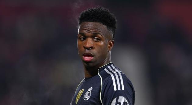 Real Madrid ra phán quyết về hợp đồng của Vinicius