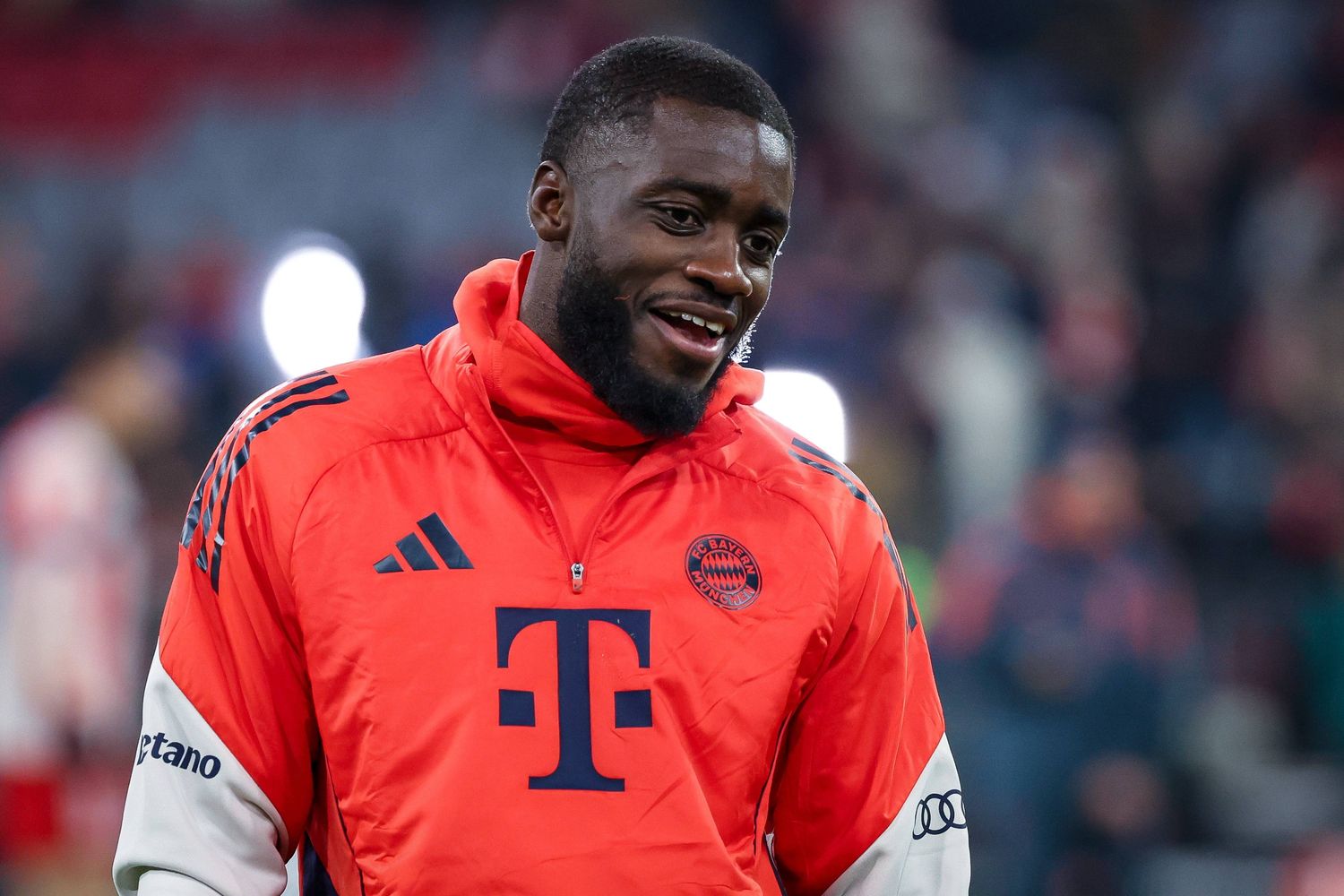 Upamecano “quay xe” phút chót khiến Real Madrid ngỡ ngàng